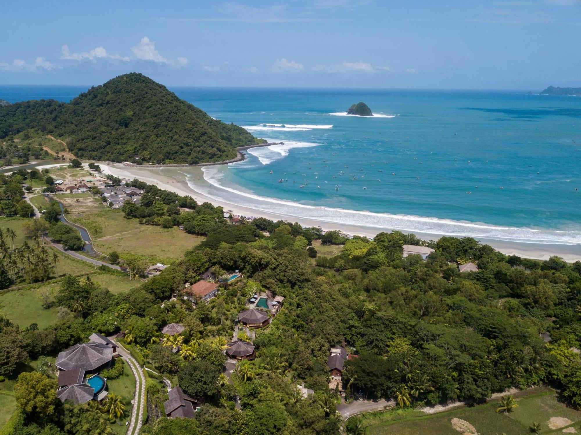 Sempiak Seaside Resort セロング・ベラナク エクステリア 写真